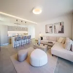 Lejlighed Blue Horizon Seaview With Rooftop And Pool In Paralimni
