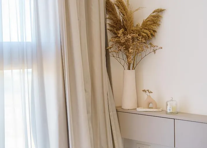 Blue Horizon Seaview With Rooftop And Pool In Apartment *