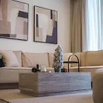 Blue Horizon Seaview With Rooftop And Pool In Paralimni