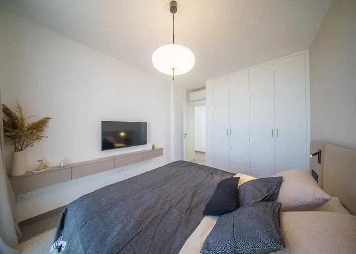 Blue Horizon Seaview With Rooftop And Pool In Apartment *