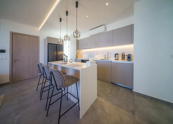 아파트 Blue Horizon Seaview With Rooftop And Pool In *